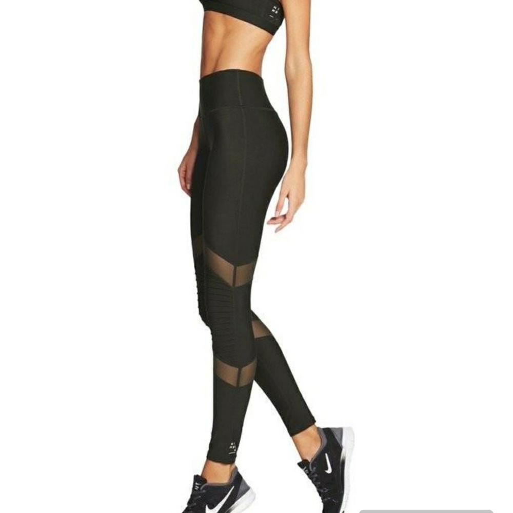 Nimble Moto leggings